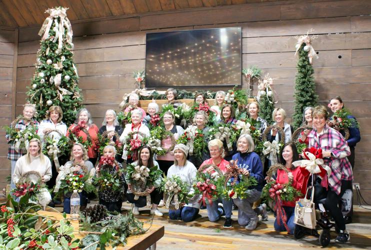 Extension office teaches wreath making, holiday decorating