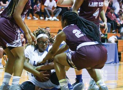 Defense dominates in BRHS’ win over Central Coosa