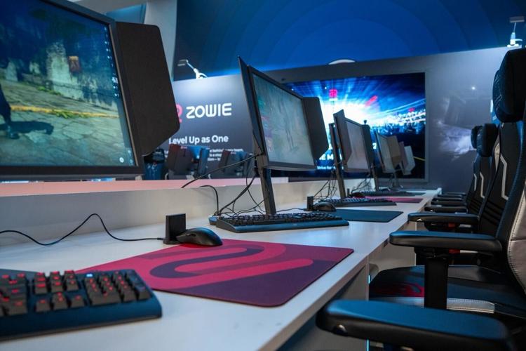 StarLadder Budapest Major 2025 Official Monitor XL2586X+