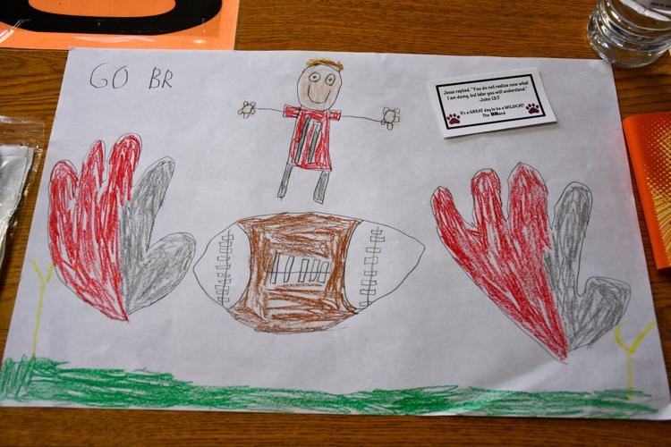 111925 kiwanis feeds brhs5.jpg