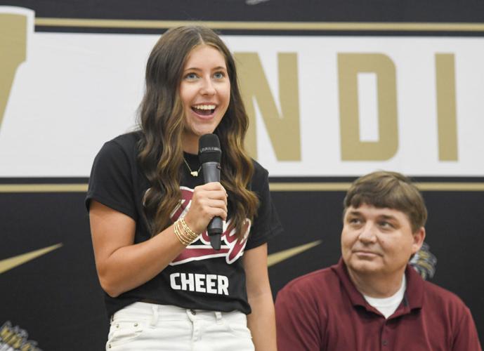 wetumpka signing 16.jpg