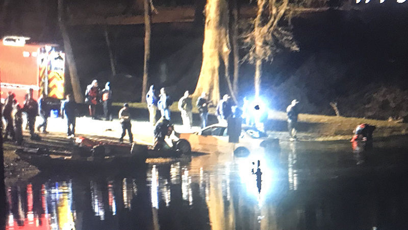 Child saved after car plunges into river at Wetumpka during police chase