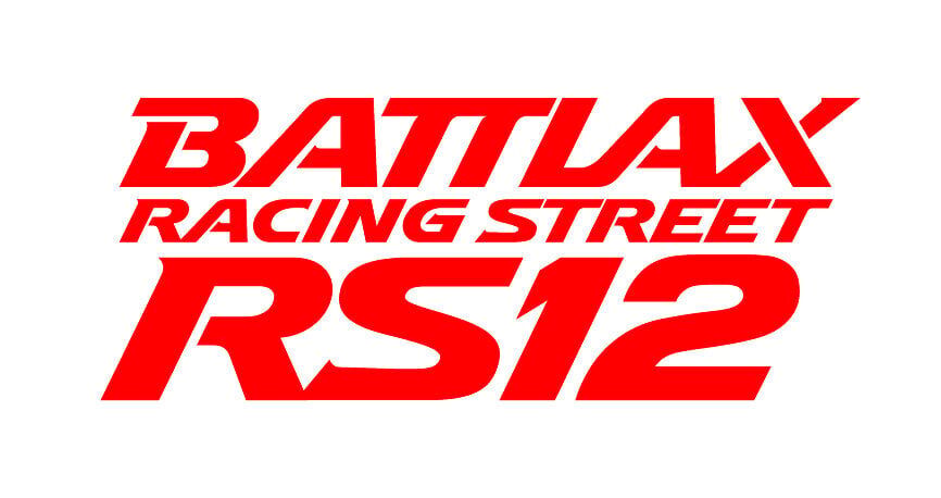 Bridgestone’s BATTLAX RACING STREET RS12, which was developed to match the powerful performance of the Kawasaki Ninja ZX-10R.