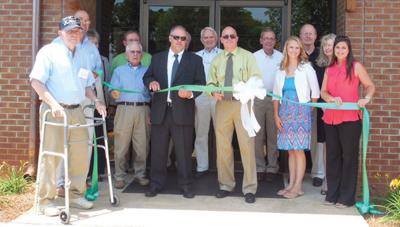 Dadeville welcomes Farmers and Merchants Bank