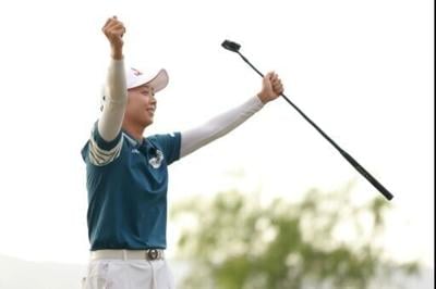 South Korean Kim Hyo-joo celebrates her victory in the LPGA Ford Championship in Arizona