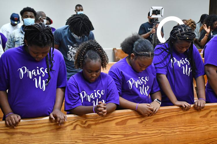 PHOTOS: New Style Church opens Alexander City campus