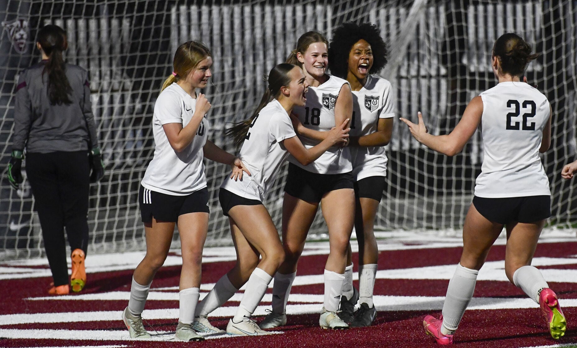 SE at EC girls 15.jpg