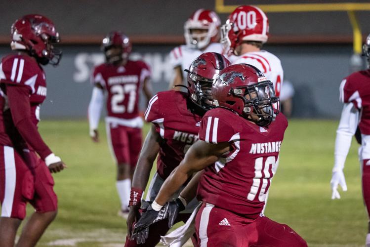 PHOTOS: Stanhope Elmore Wins Homecoming Game Against Eufaula