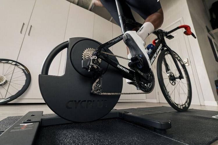 The CYCPLUS R200 Smart Trainer. Photo Credit: Alex Nolan