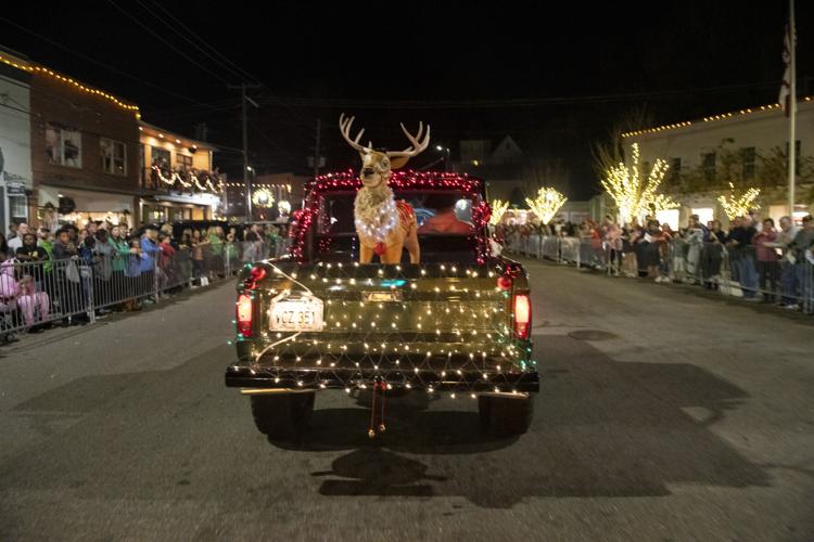 PHOTOS: Christmas on the Coosa