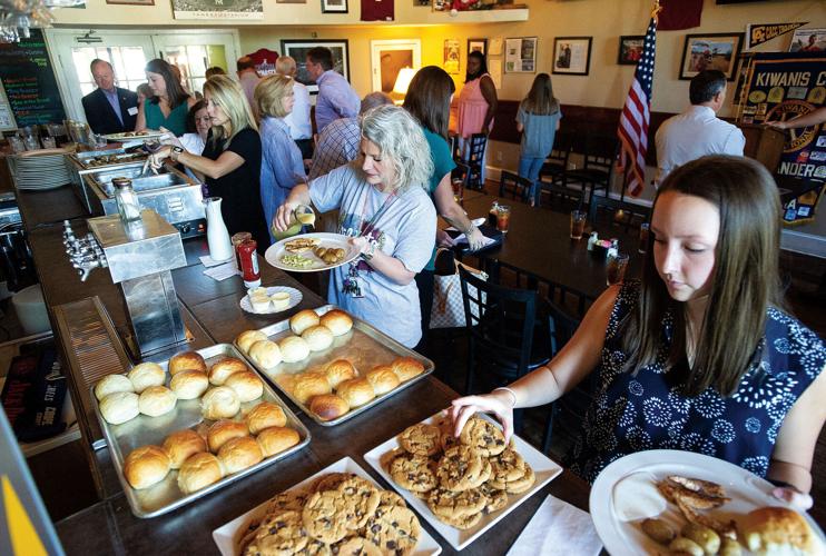 Mike Rogers talks DC happenings with Alexander City Kiwanis Club