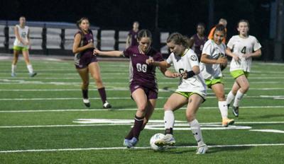050626 ECHS girls soccer 02.jpg