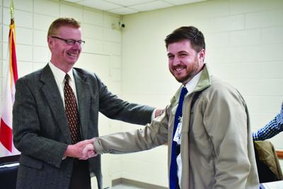 New Site appoints councilmember, OKs mayor’s raise