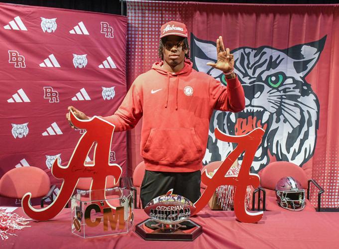 120625 Cederian signing 009.jpg