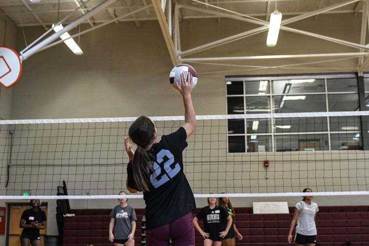 PHOTOS: Benjamin Russell and UAB volleyball camp