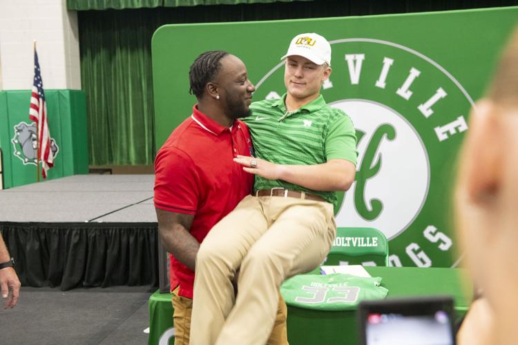 Holtville’s Chavis headed to Quincy University