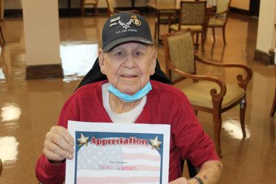 Bill Nichols recognizes local Vietnam veterans for service