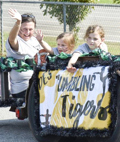 102126 Dadeville Homecoming Parade 6.jpg