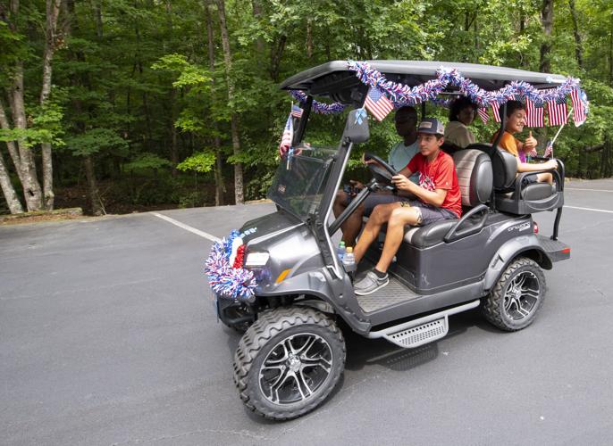 PHOTOS: Stillwaters Golf Cart Parade