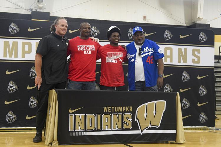 wetumpka signing 13.jpg