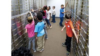 JIm Pearson’s Technology Club tours USAmeriBank