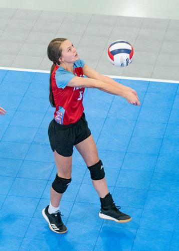 PHOTOS: Horseshoe Bend Competes in Super Regional Volleyball Tournament