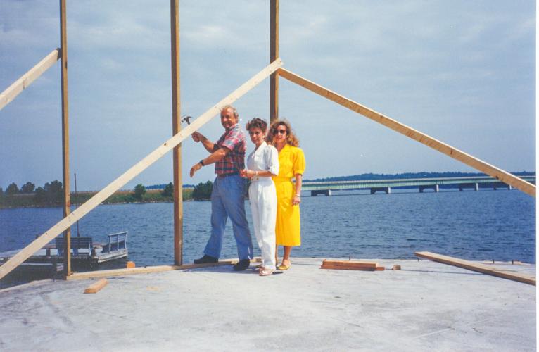 BenLuanneDedieLighthouseConst1989.jpg
