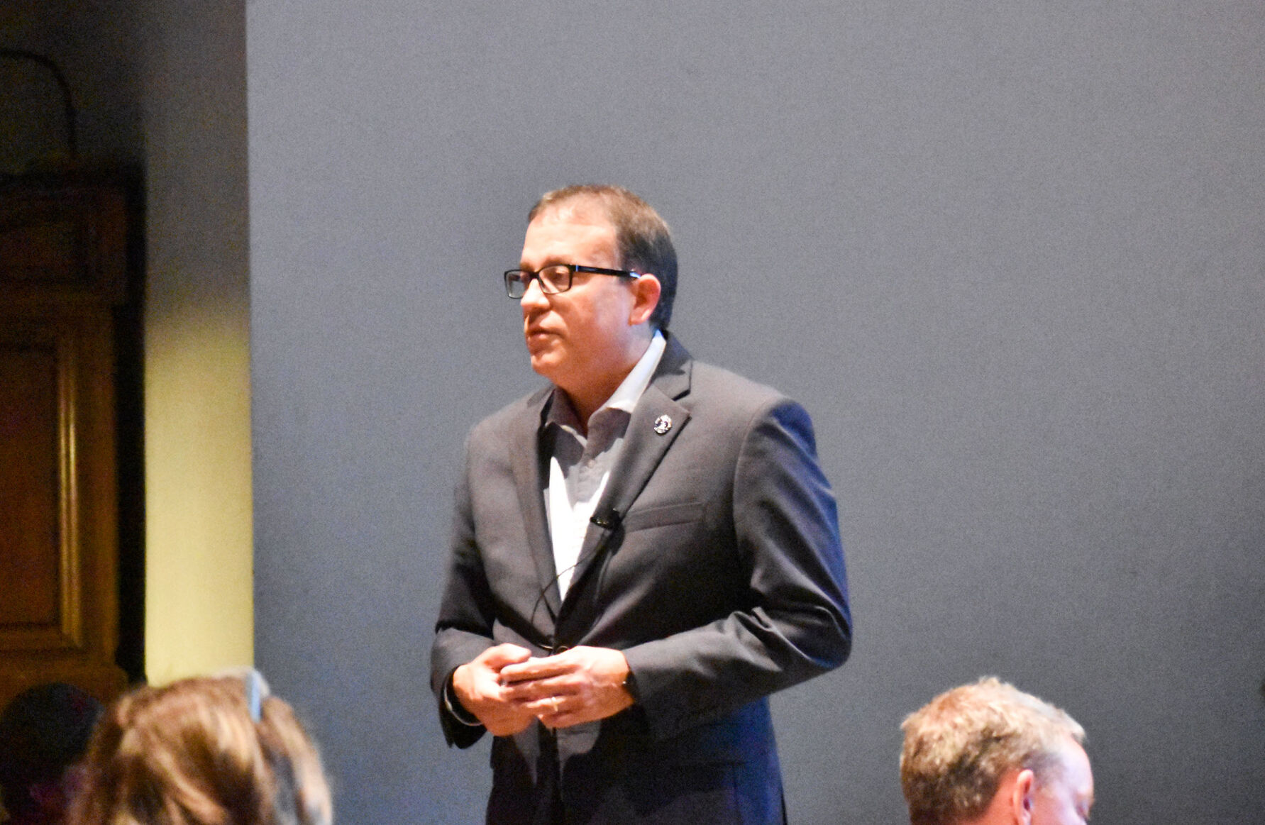 Reyes to recommend consolidation to 4 schools