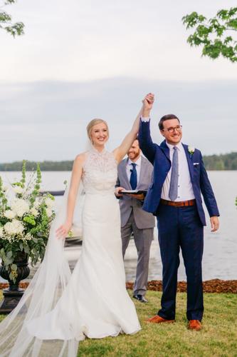 A Lakeside Wedding at The Ridge