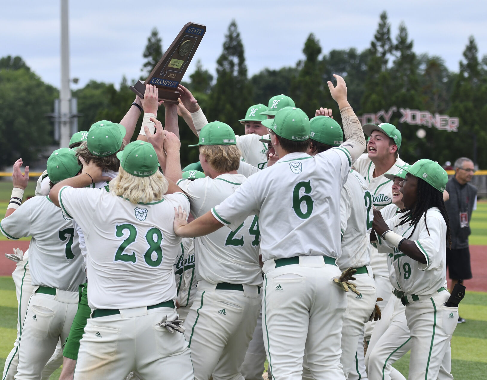PHOTOS: Holtville baseball wins Class 5A state championship