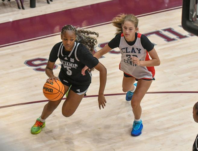 BRHS girls play date 015.jpg