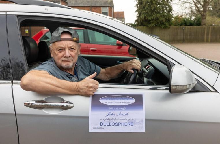 UK’s ‘most boring man’ declares war on manosphere with launch of the ‘dullosphere’