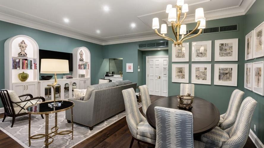 Director’s Suite Lounge Area