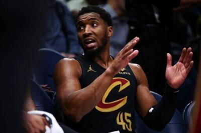 Donovan Mitchell scored 28 points to lead the Cleveland Cavaliers over Minnesota 146-134 in an NBA contest
