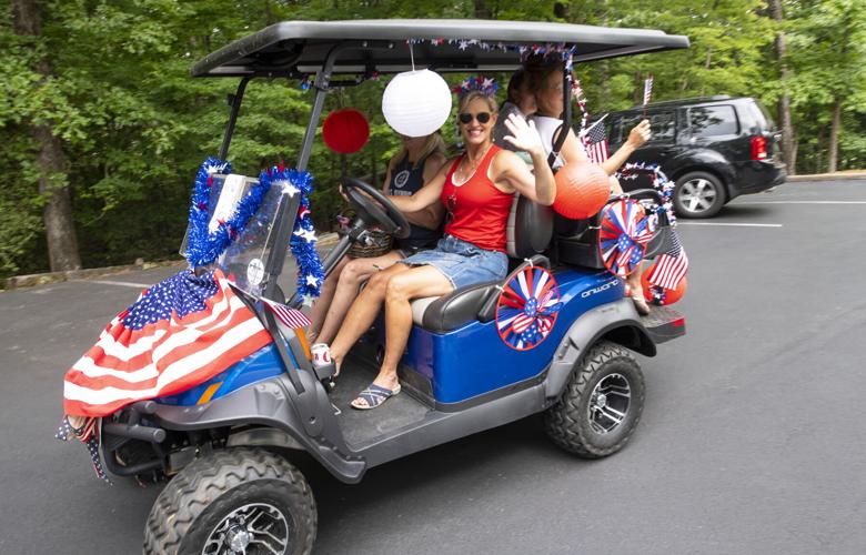 PHOTOS: Stillwaters Golf Cart Parade