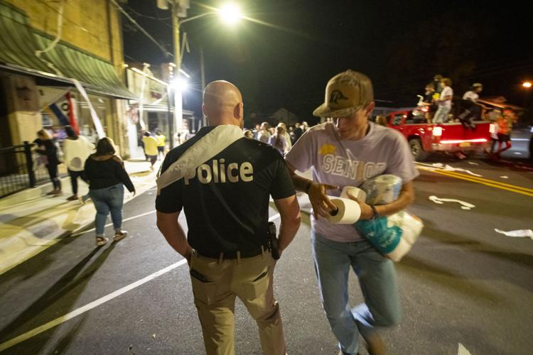 PHOTOS: Tallassee High School Class of 2025 and 2005 roll downtown