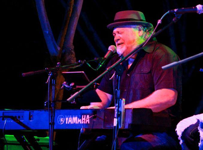 PHOTOS: Songwriters round at Copper's Grill