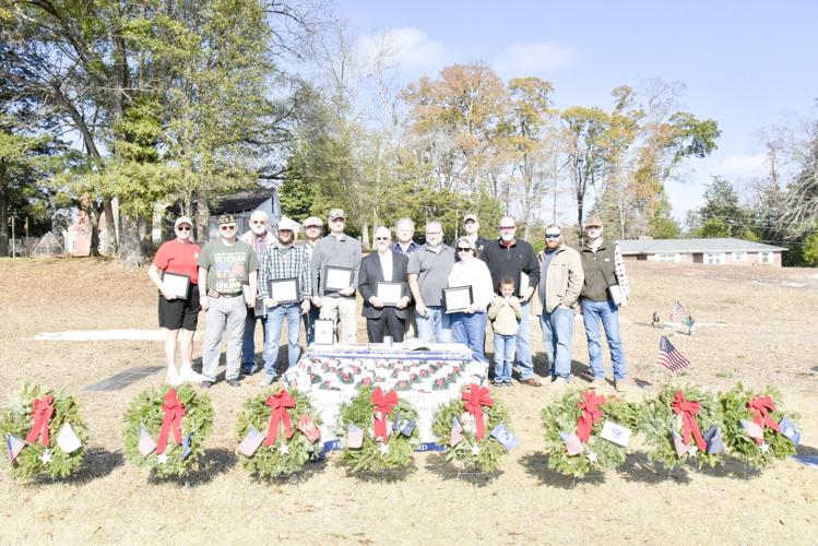 121725WreathCeremony.jpg