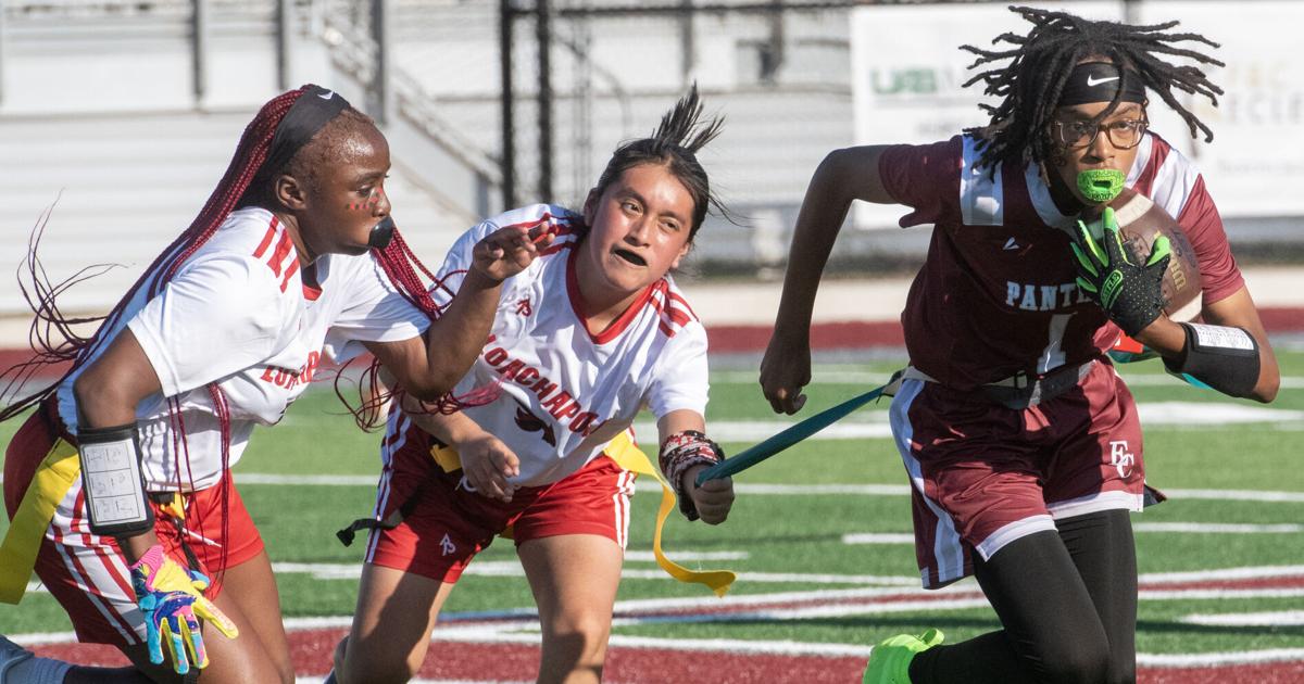 Echs Flag ECHS flag football loses to Lochapoka, breaks winning streak ...