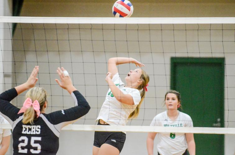 PHOTOS: Holtville takes down Elmore County for first time since 2007