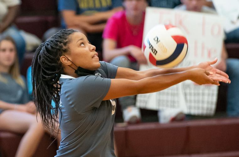 Photos: Wetumpka volleyball defeats Benjamin Russell
