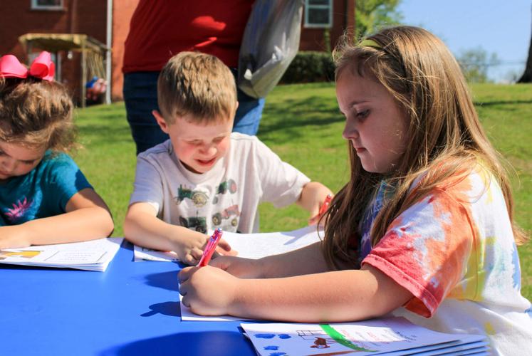 PHOTOS: Jacob’s Ladder kindergarten class hosts student book signing