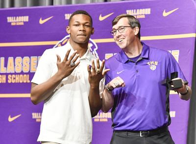 111225 Tallassee Wrestling.jpg