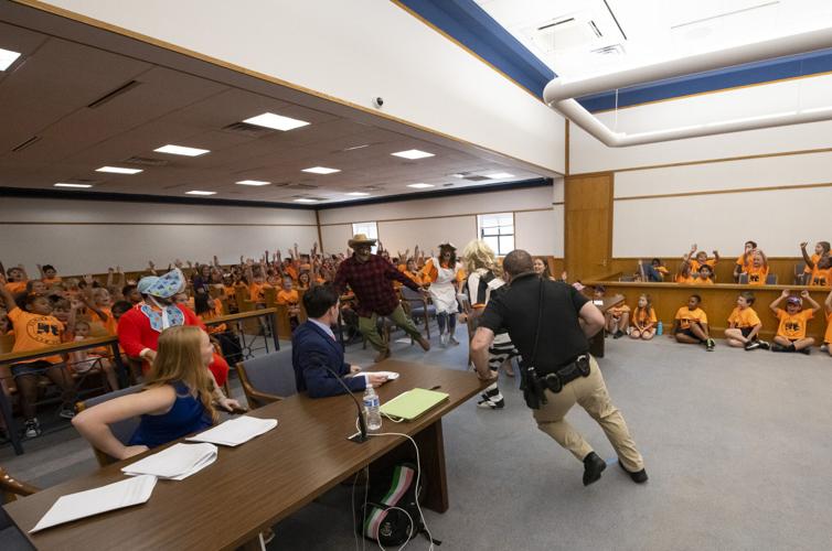 PHOTOS: Trial and escape of Gold E. Locks