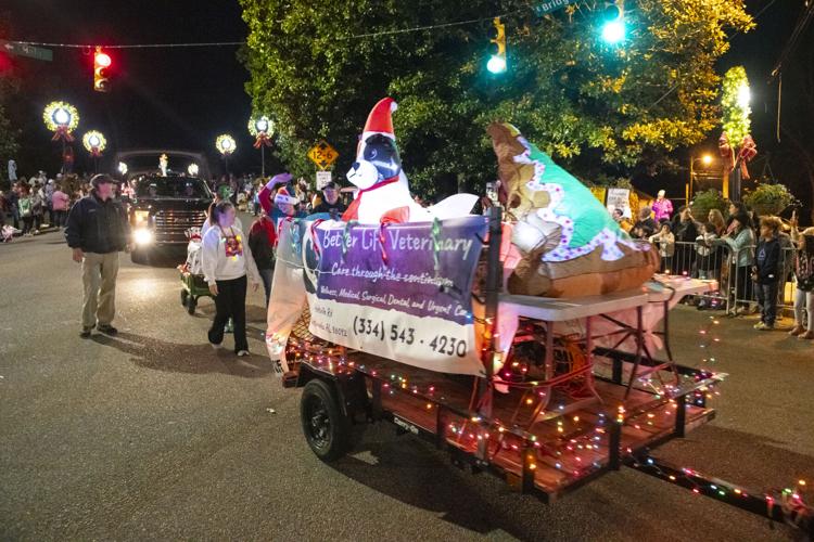 PHOTOS: Christmas on the Coosa