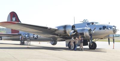 WWII era warplane stops in River Region