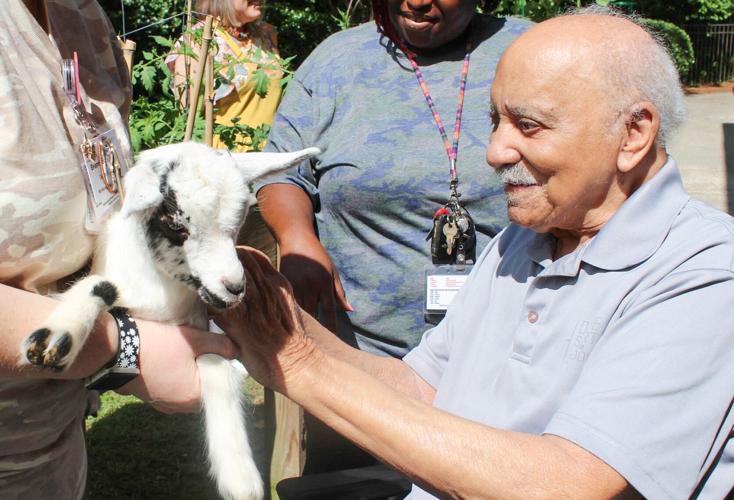 SMALL DEEDS IN A SMALL TOWN: Harrell family brings joy to veterans