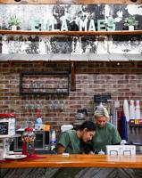 Tapley remembers parents with new restaurant