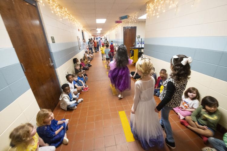 PHOTOS: Wetumpka Elementary dresses up as their favorite book characters