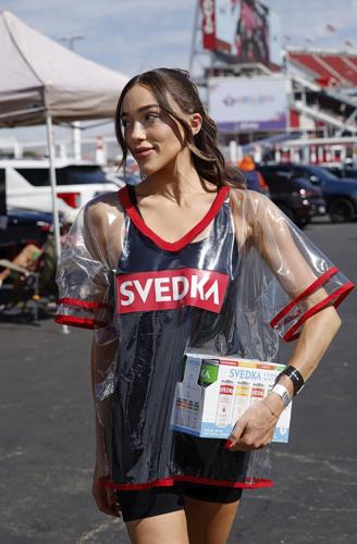 Sophia Culpo celebrates gameday in style in San Francisco, sporting a fully transparent jersey from SVEDKA Vodka Water’s Clearest Gameday Collection.
Photo Credits: Michael Simon/SVEDKA Vodka Water